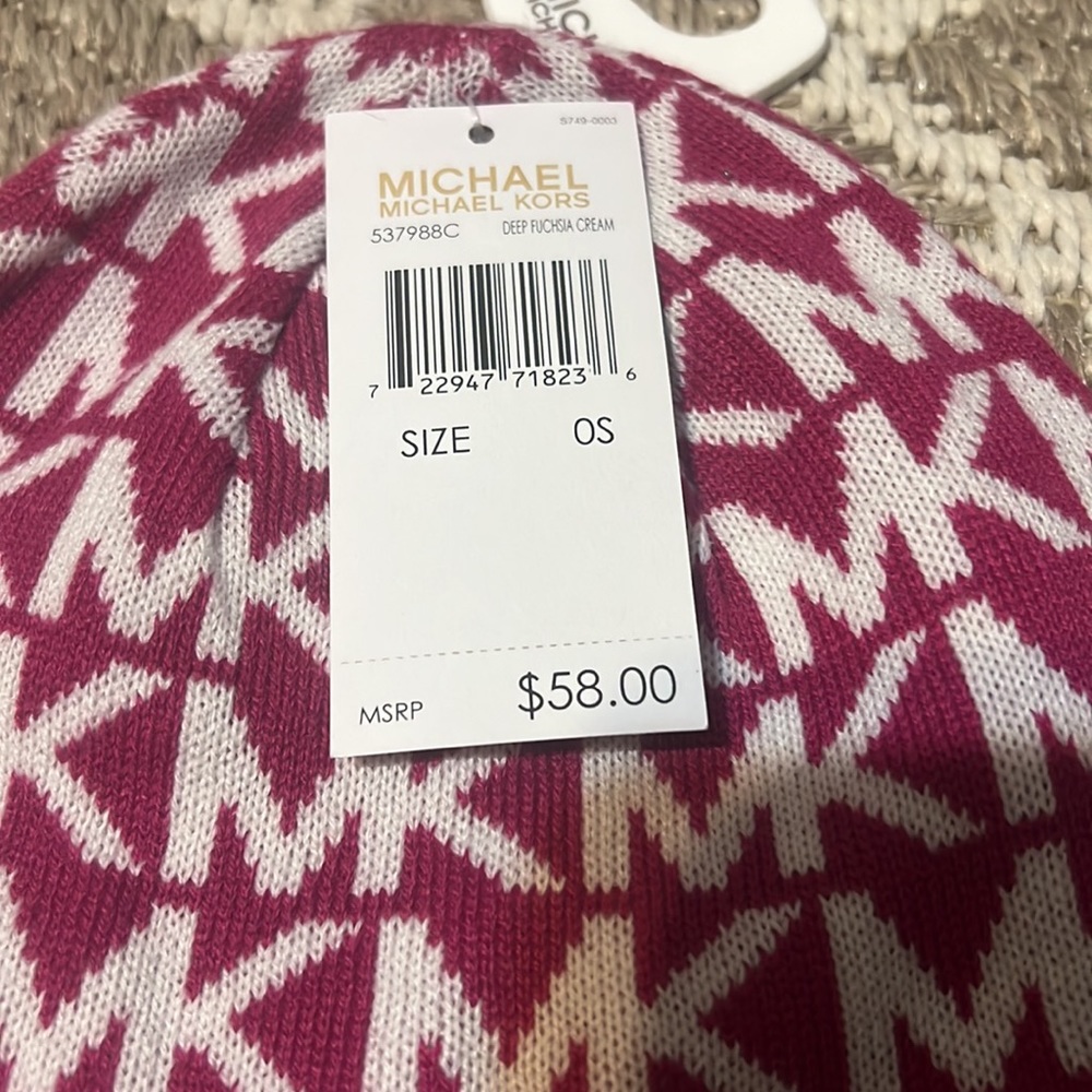 Michael Kors women’s beanie - Picture 3 of 3